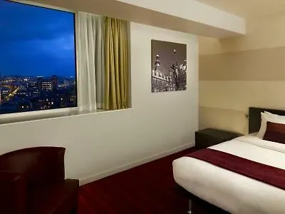 公园广场利兹酒店&度假村